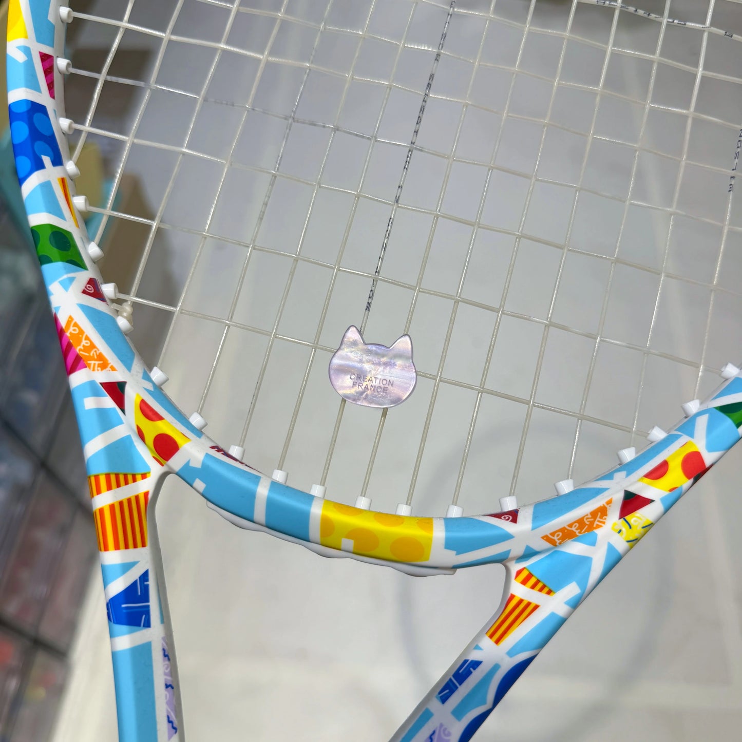 Naisi Tennis Cartoon Vibration Dampener - Cat Shape, Shock Absorber, Secure Fit (Won't Fall Off Easily)